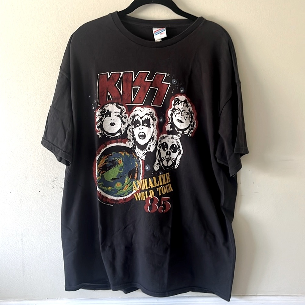 Junk Food Clothing Black Graphic Tee